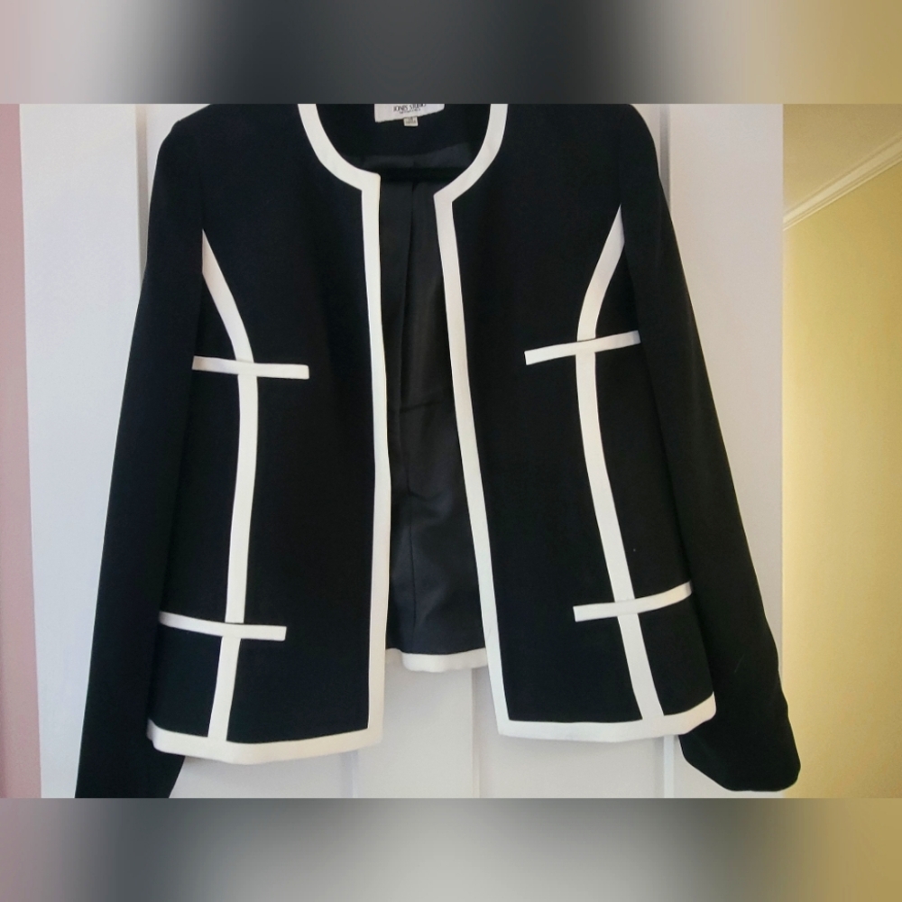 Jones Studio Blazer